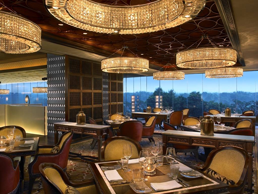 The Leela Ambience Gurgaon Hotel & Residences Spectra