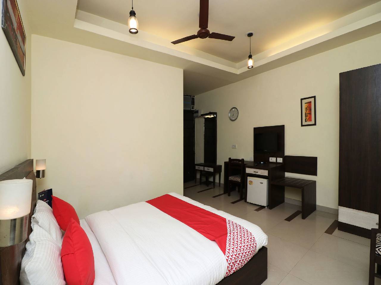 Oyo 389 Hotel Vaishnoi Inn 