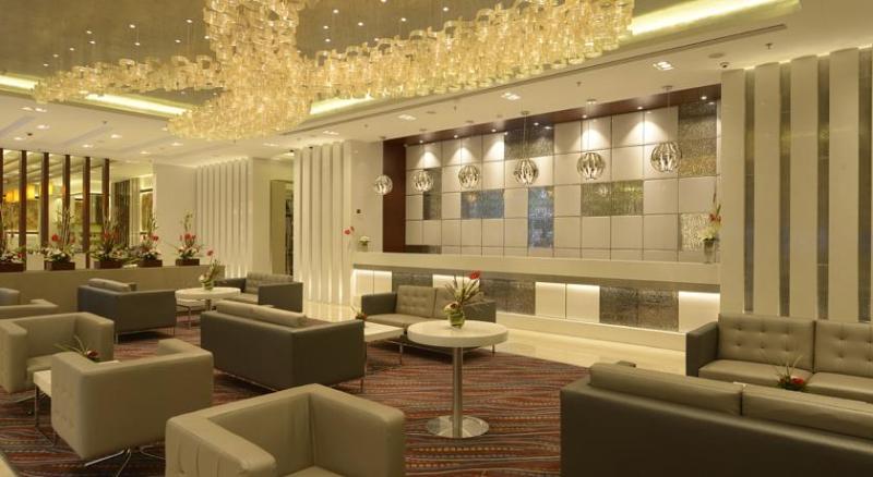 Genesis Hotel Near Mumbai Airport Lobby