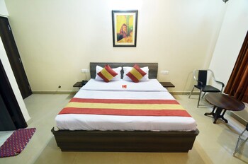 Oyo Rooms 102 Amritsar Railway Station Guestroom