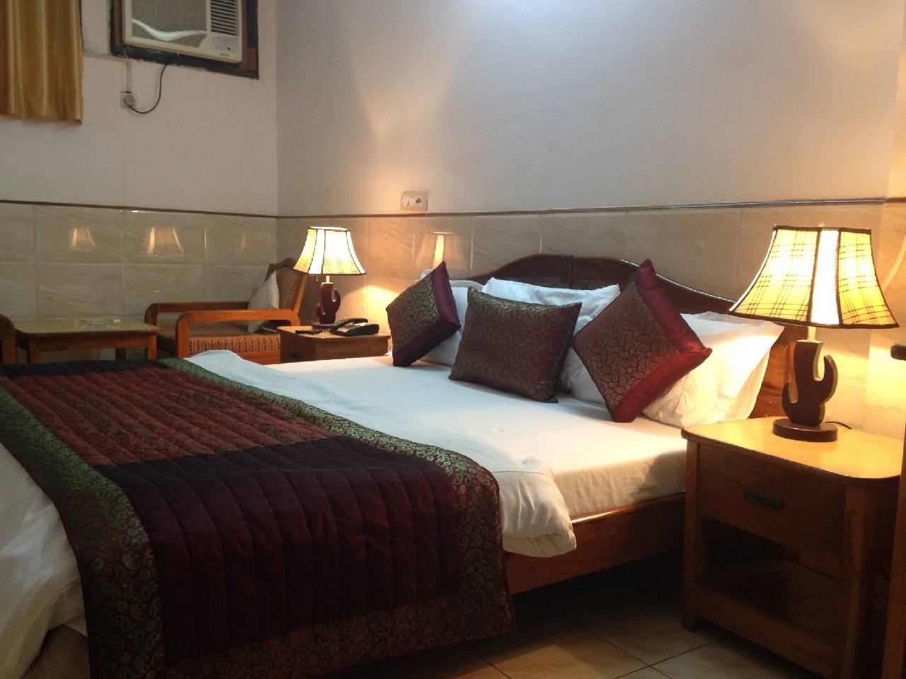 Hotel Ekant 