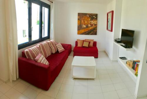 Apartamentos Playa Los Barqueros 