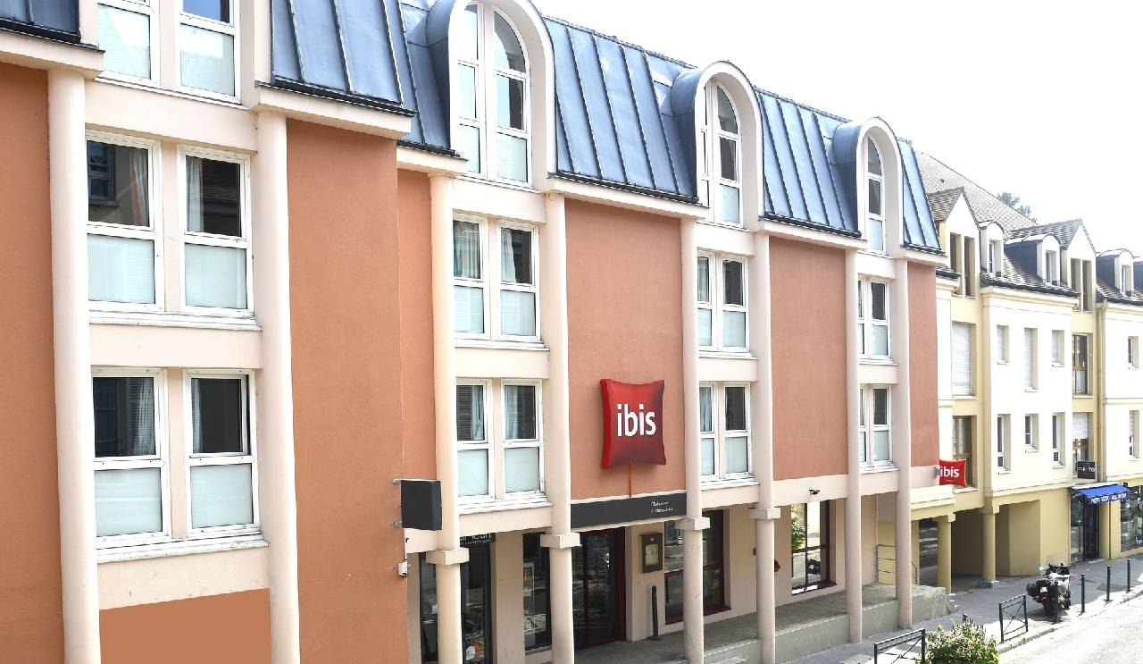 Ibis Château De Fontainebleau (ایبیس چâتیو د فونتینبلیو) 