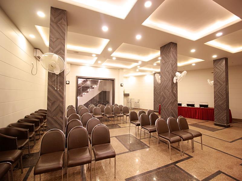 Ashoka Hotel 