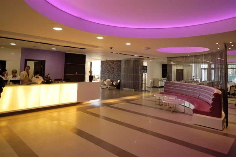 Hotel Otrant Lobby