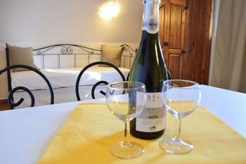 Residence Segattini In-Room Dining