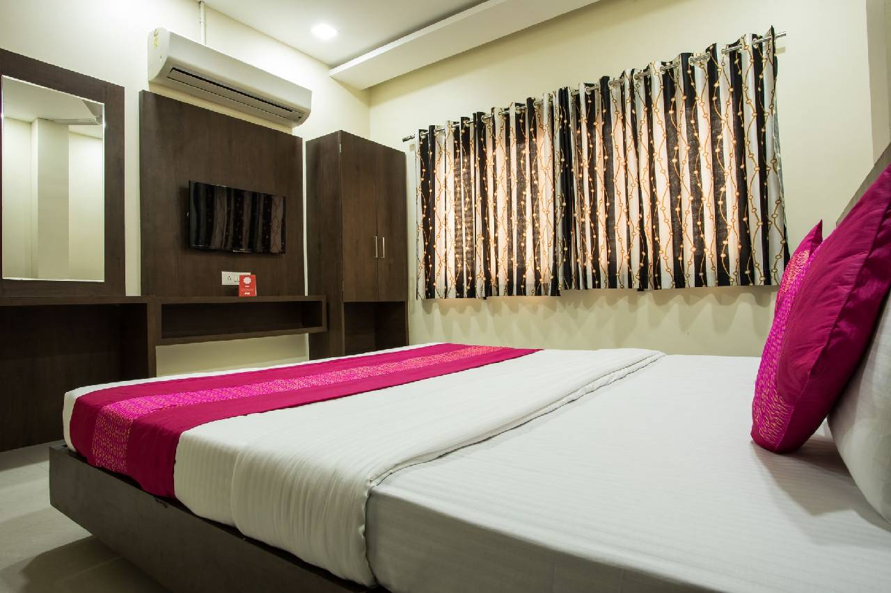 Oyo 4116 Hotel Satyug 