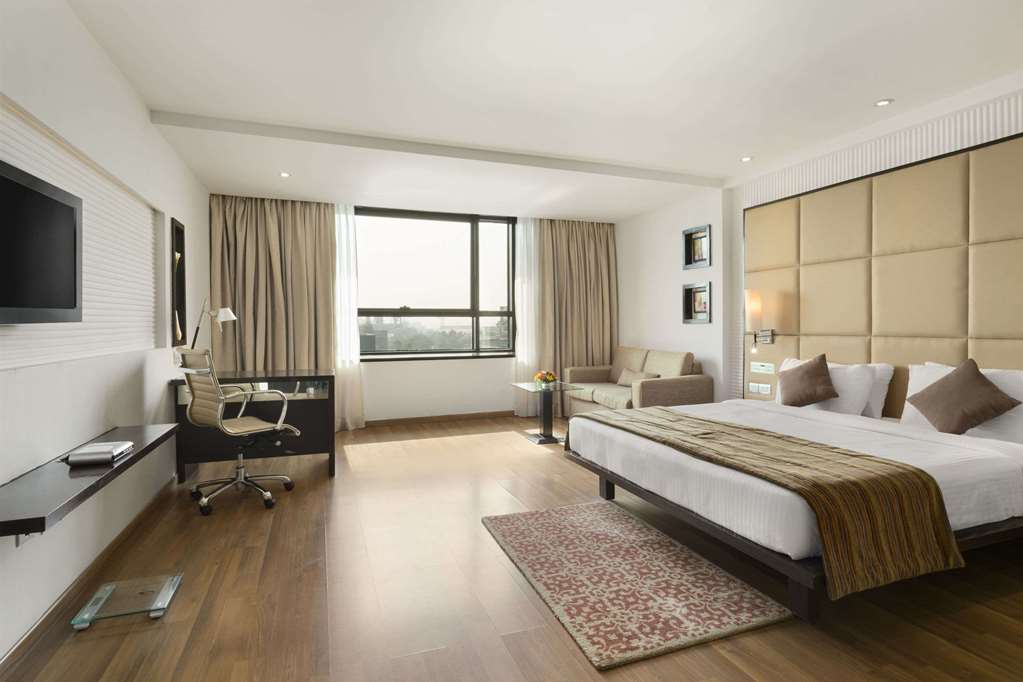 Ramada Navi Mumbai Guest room