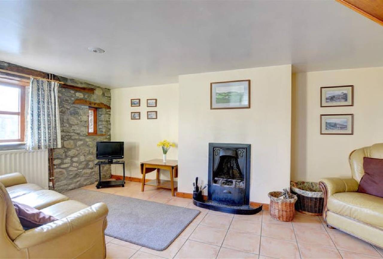 Holiday Home Cynghordy 