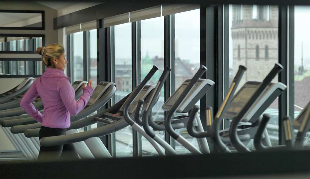 Fairmont Copley Plaza Boston (فرمونت كوپلی پلازا بوستون) Rooftop Health Club