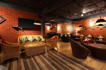 Nirvana Lodge & Lounge Mussoorie Cafe