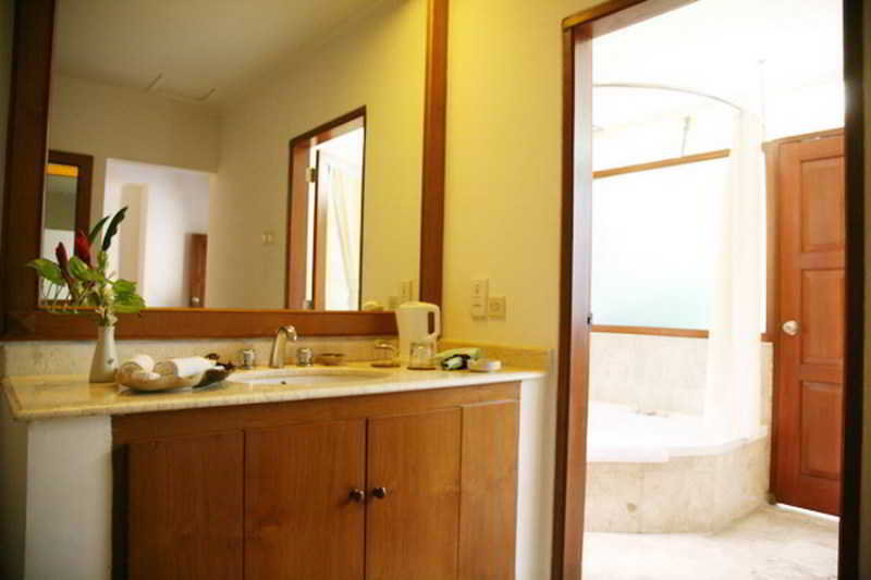 Parigata Spa Villas Room