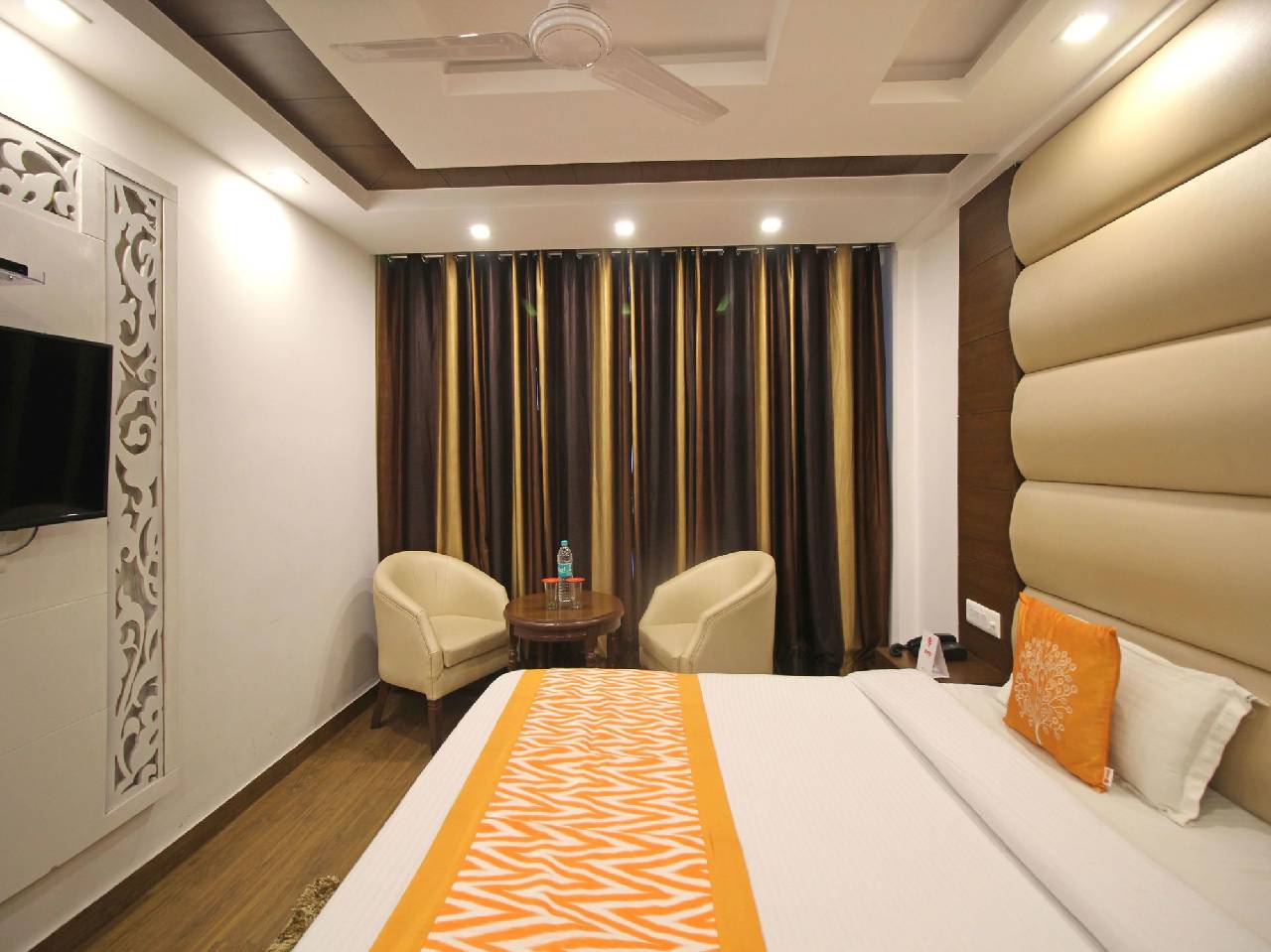 Oyo 6119 Hotel Royal Classic 