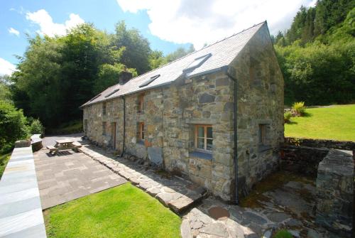 Ty Newydd Great Escapes Wales 