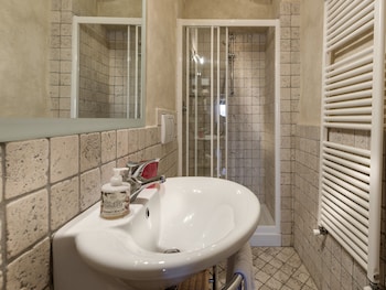 Borgo Iesolana Bathroom