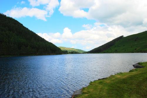 Ty Newydd Great Escapes Wales 