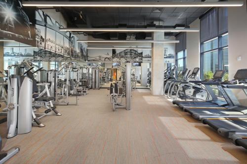Oakwood At Watermark Seaport 