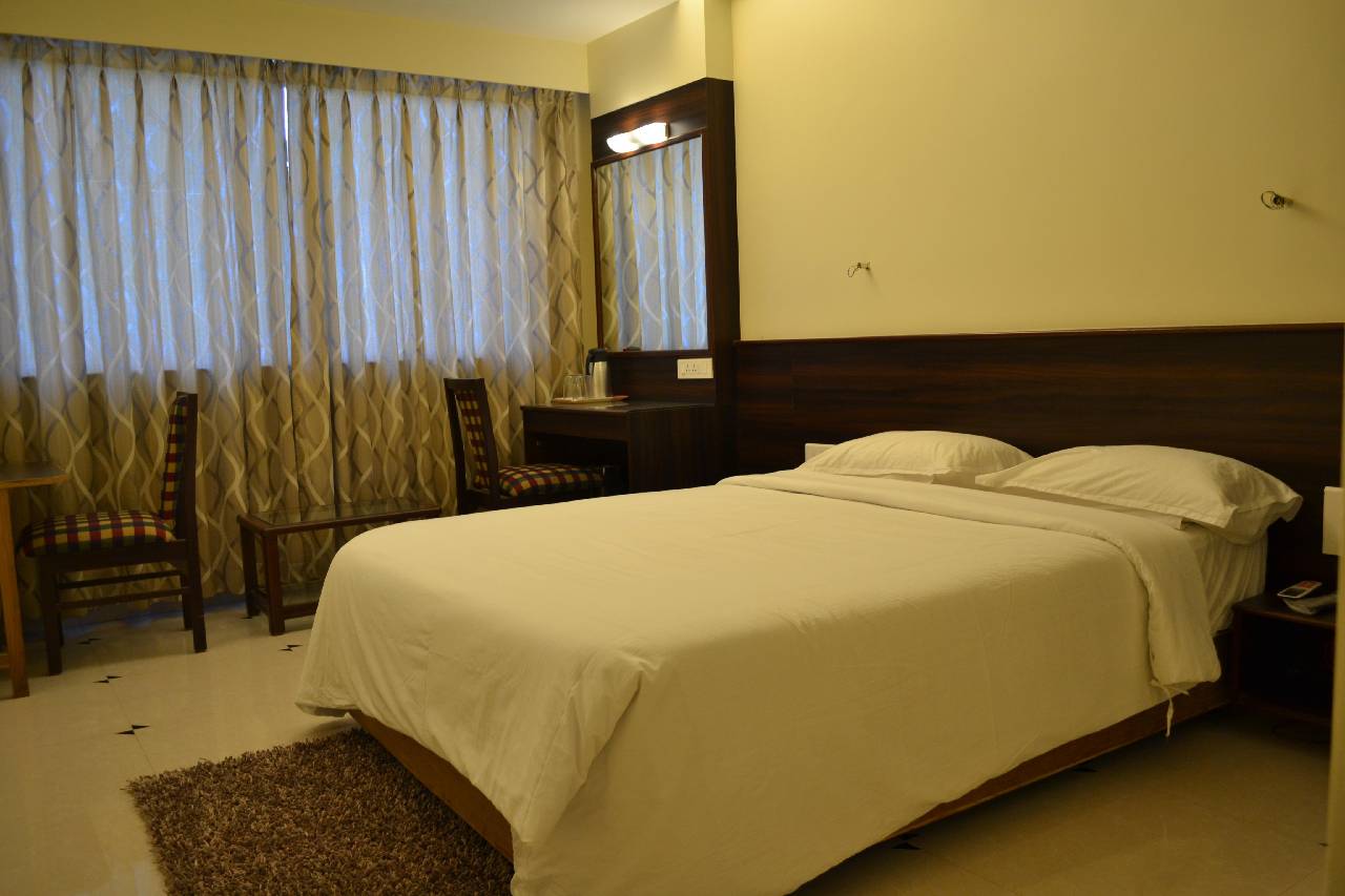 Hotel Elegant 