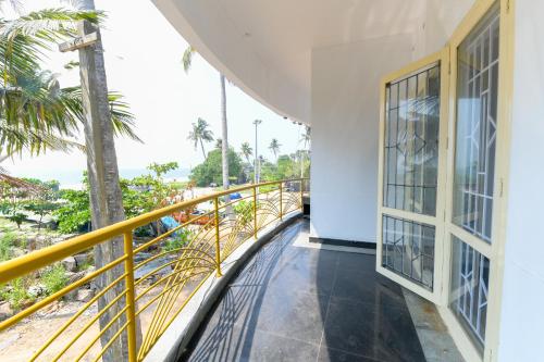 Oyo 11891 Amare Beach Resorts 