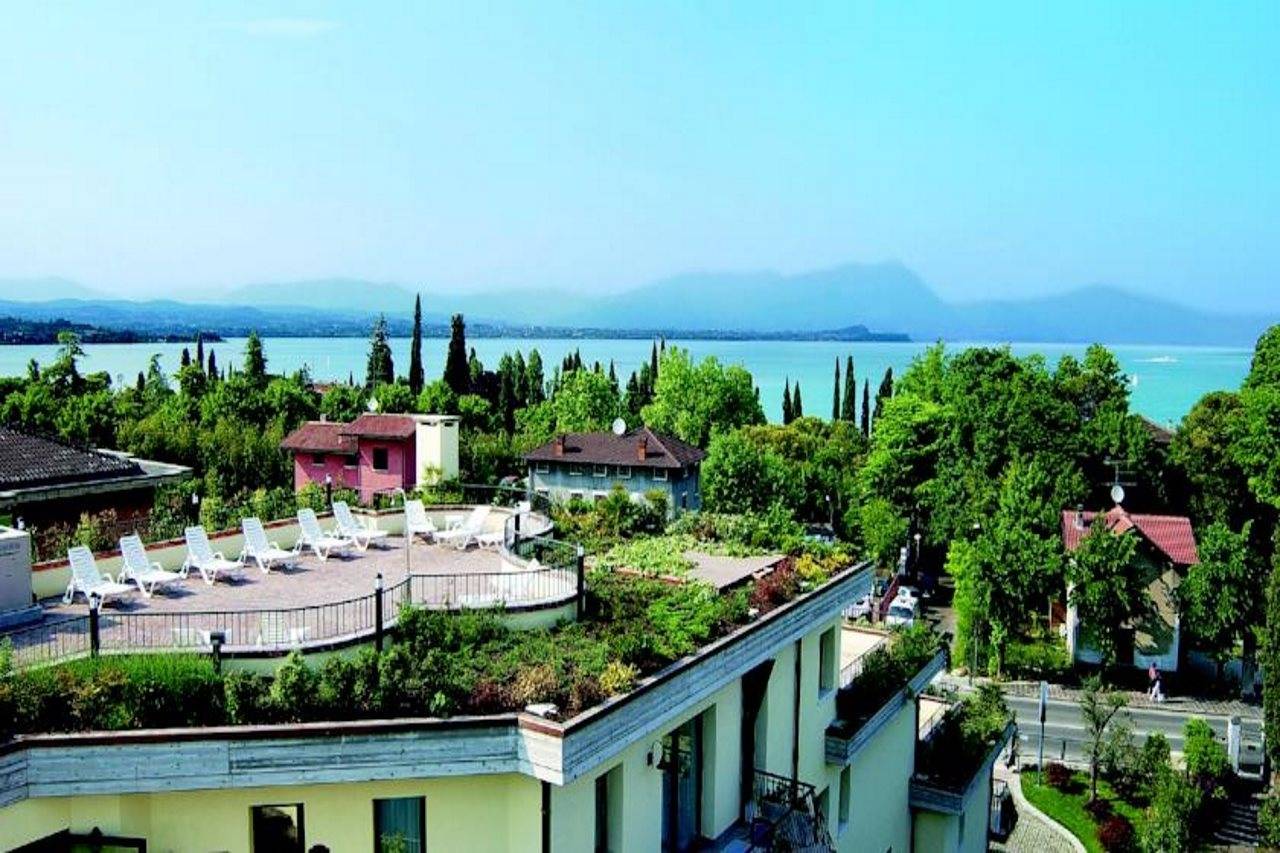 Admiral Hotel Villa Erme 
