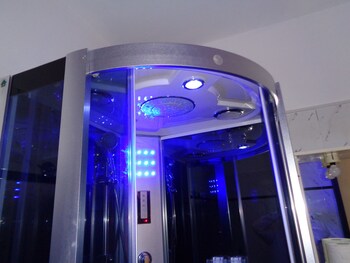 Hotel Ristorante Pizzeria Le Voilier Bathroom