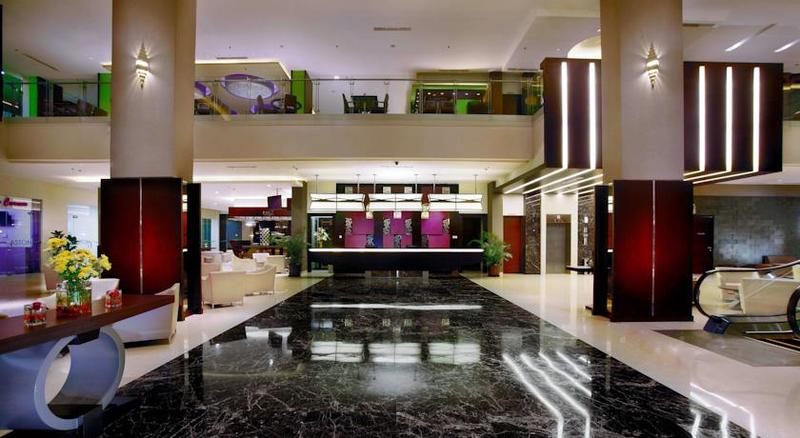 Aston Imperium Purwokerto Hotel And Convention Center Bar