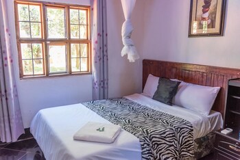Okavango Lodge Guestroom