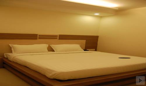 Hotel Mandiram 