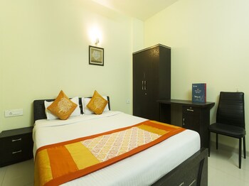 Oyo 10221 Hotel E Serai Guestroom