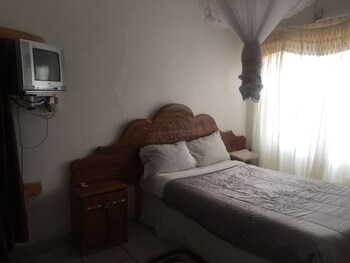 Kana Guest House Guestroom