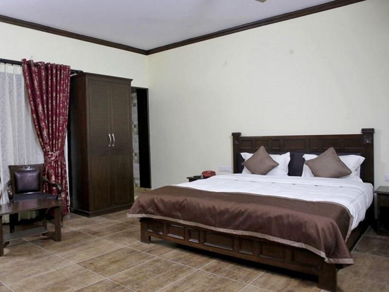 Tuskars Resort Corbett 