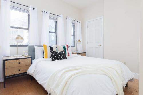 Sophisticated Financial District Suites By Sonder 