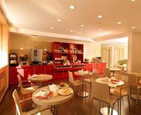 Hotel Ariana 