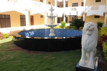 Hotel Landmark Fountain