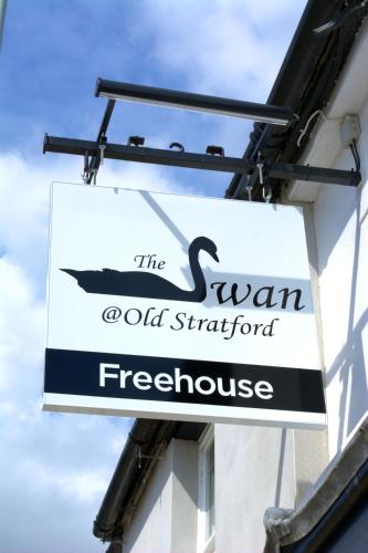 The Swan @old Stratford 
