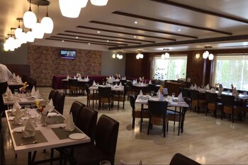 Shanti Clarks Inn Suites Restaurant
