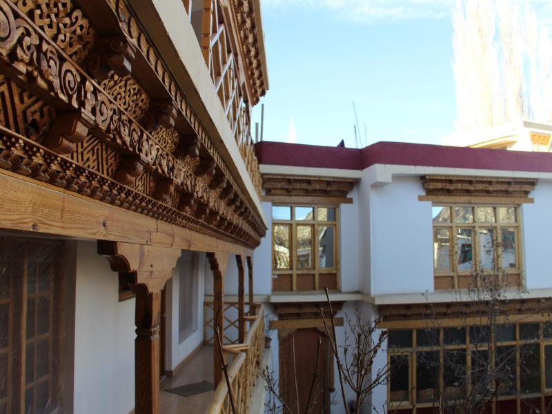 The Auspicious Hotel 