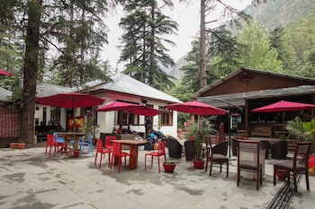 The Rainbow Inn & Cafe 