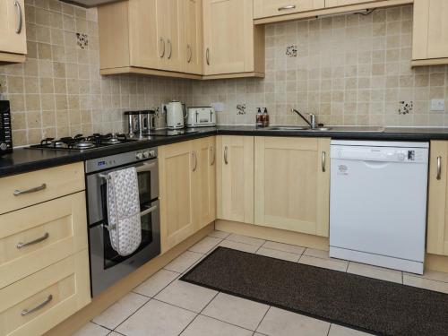 1 Roxby Terrace (۱ روکسبی تراس) 