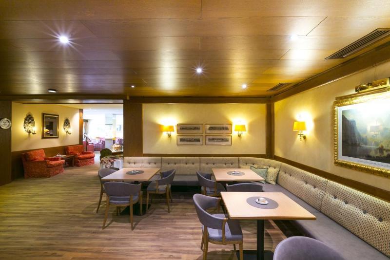 Alpine City Wellness Hotel Dominik Restaurant
