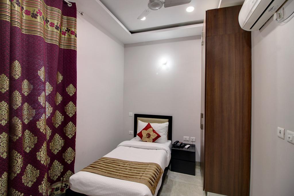 Oyo Rooms Omaxe Nri City Greater Noida 