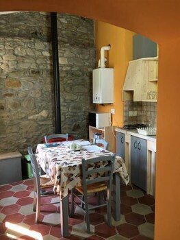 Casa Guido In-Room Dining