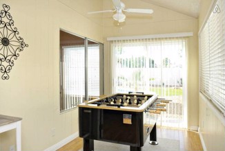 Luxury 4br 8min To Las Vegas Strip (لاکچری ۴بر ۸مین تو لاس وگاس استریپ) 