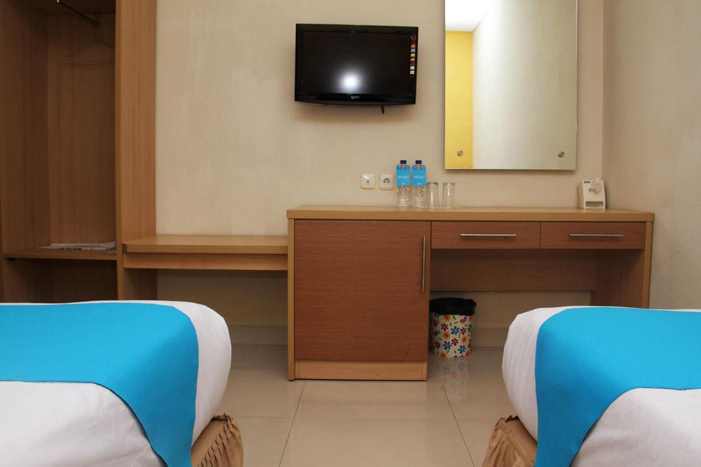 Airy Panakkukang Boulevard Topaz F8 Makassar 