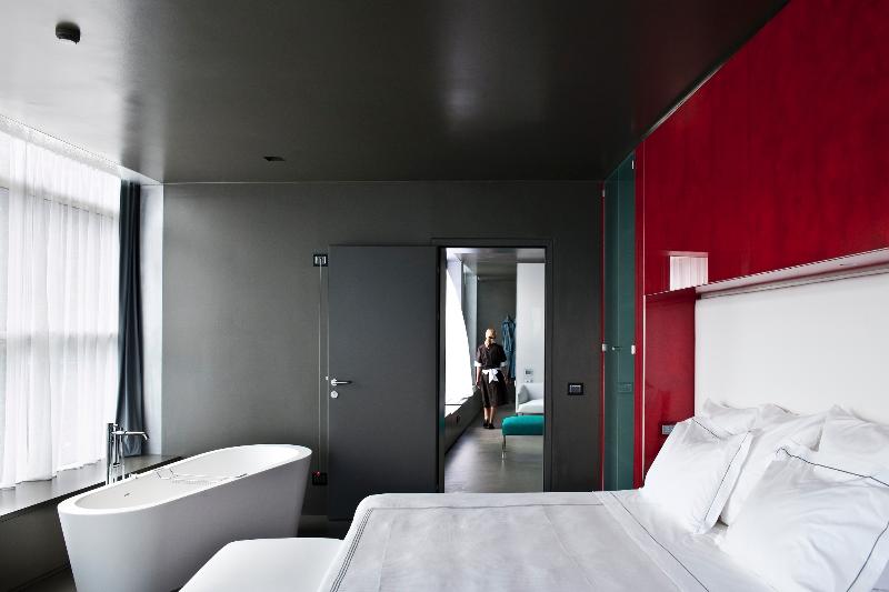 Lido Palace Room