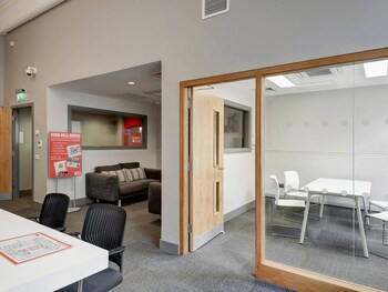 John Bell House Campus Accommodation Hotel Interior