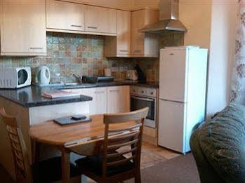 Beachmount Holiday Apartments 