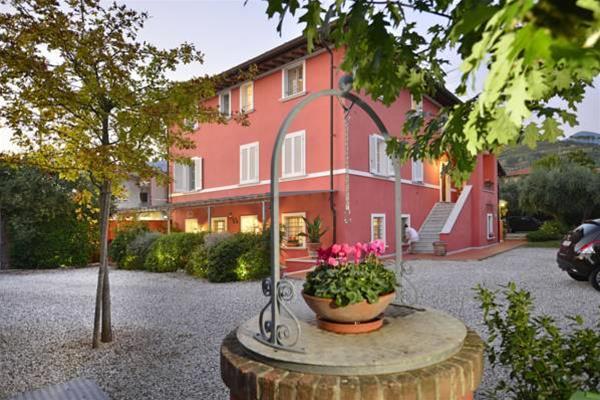 B&b Villa A Case Rosse 