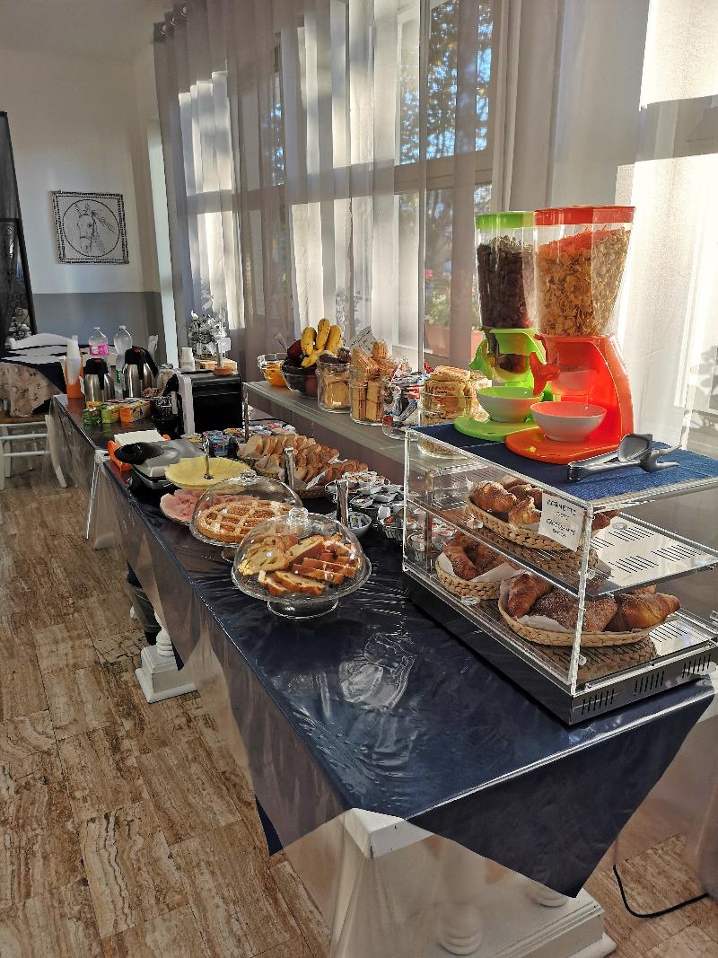 Hotel Panorama (هتل پانوراما) Restaurant
