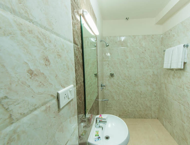 Oyo Rooms Convent Road Tiruchirapalli 